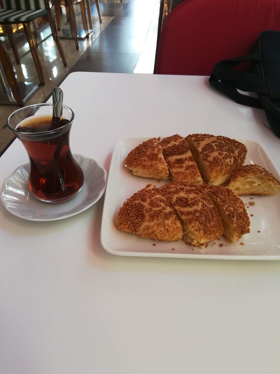 Unaby Cafe Restaurant-10